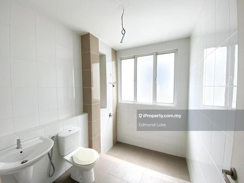 Rumah Berkembar untuk Dijual di One Sierra, Selayang oleh Edmond Loke - iProperty.com.my