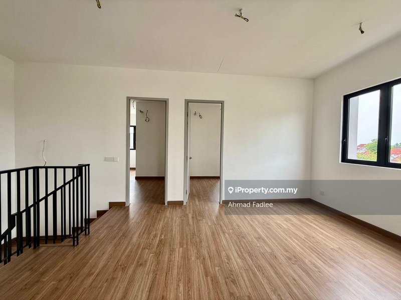 Semi-Detached House for Sale in Cyber 10, Cyberjaya by Ahmad Fadlee - iProperty.com.my