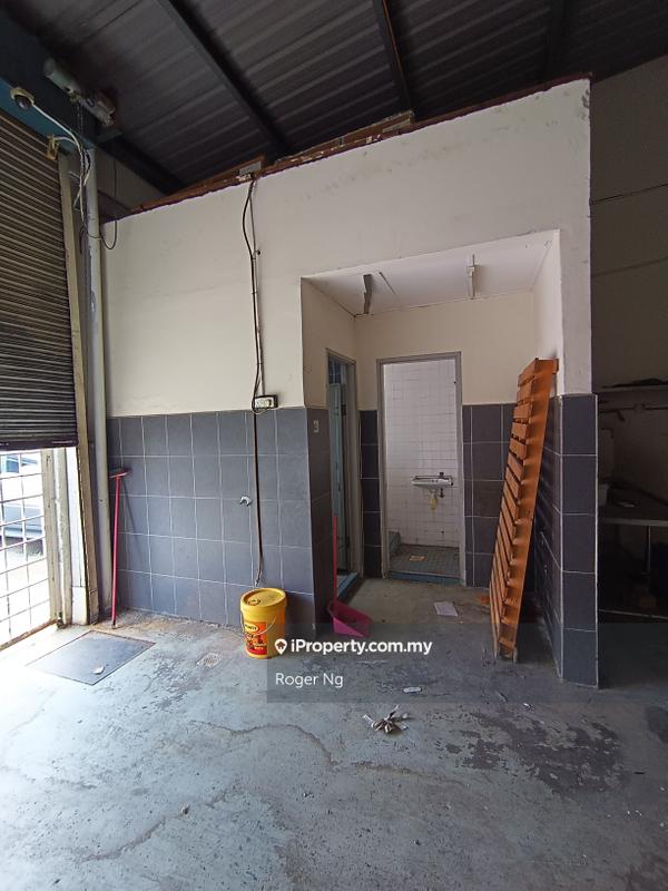 Warehouse for Rent in Subang Jaya, Selangor by Roger Ng - iProperty.com.my