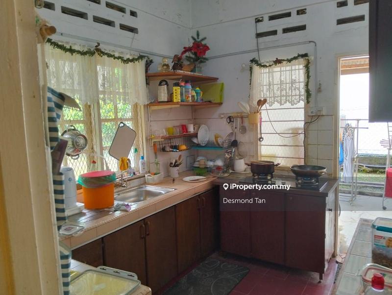 Rumah Berkembar untuk Dijual di Seksyen 17, Petaling Jaya oleh Desmond Tan - iProperty.com.my