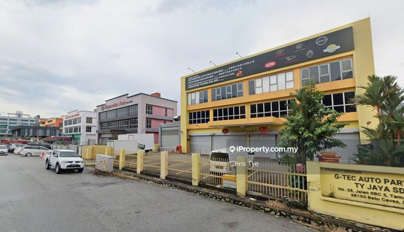 For Rent - Kawasan Perindustrian Batu Caves, Taman Sri Batu Caves, Gombak