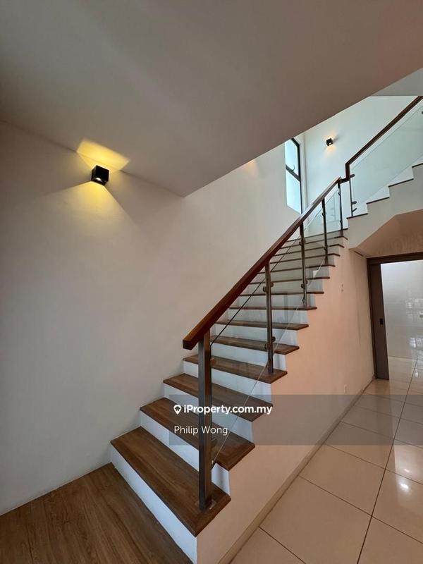 Townhouse for Sale in Taman Jinma, Seri Kembangan by Philip Wong - iProperty.com.my