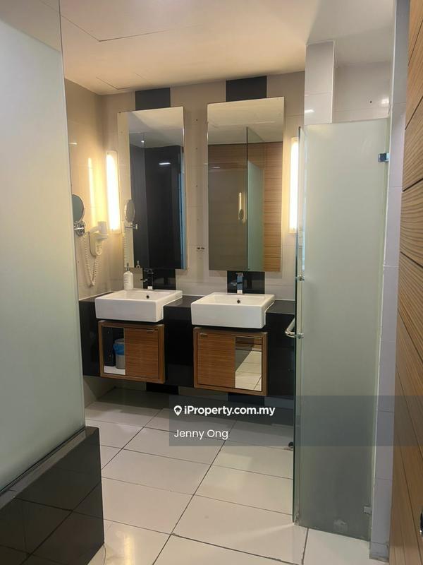 Residensi Servis untuk Dijual di Dua Sentral oleh Jenny Ong - Bathroom Master - iProperty.com.my