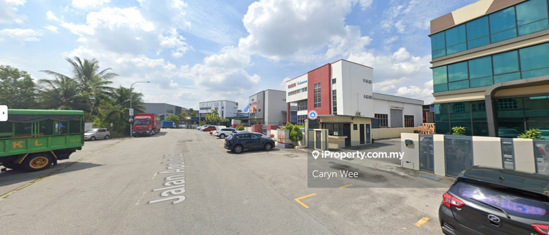 For Rent - FACING MAIN ROAD 28,000sf detached factory for rent at Subang Bestari