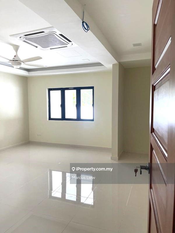 Semi-Detached House for Sale in Taman Overseas Union (Taman Oug), Jalan Klang Lama (Old Klang Road) by Marcus Liew - iProperty.com.my
