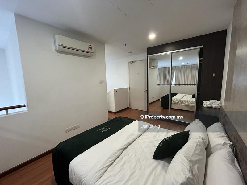Kediaman Servis untuk Dijual di i-SOHO @ i-City oleh Daniel Ng - iProperty.com.my