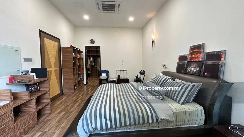 Bungalow House for Sale in Taman Bukit Pantai, Bangsar by Charisse Ng - iProperty.com.my