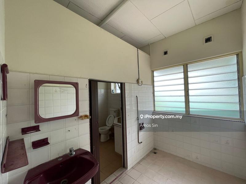 Semi-Detached House for Sale in Taman Green Lane, Jelutong by Amos Sin - iProperty.com.my