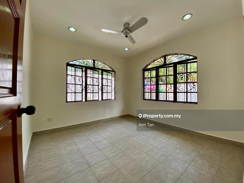 Banglo untuk Dijual di Seksyen 6, Kota Damansara oleh Ken Tan - iProperty.com.my