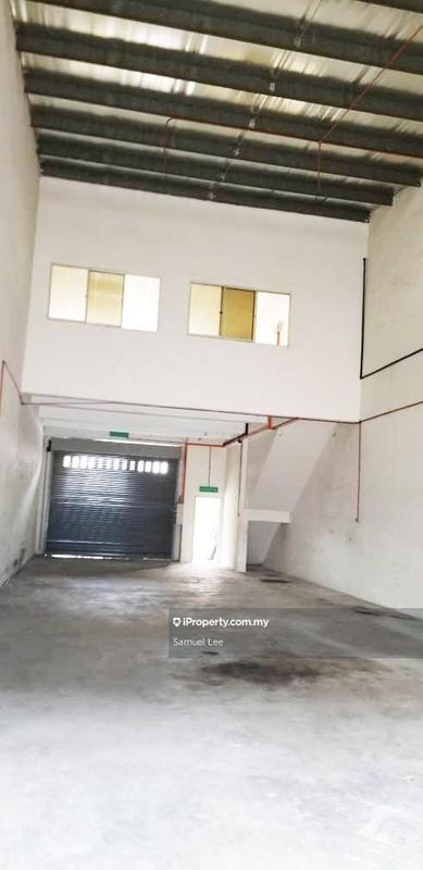 Kilang Teres untuk Dijual di Bukit Kemuning, Seksyen 32, Shah Alam oleh Samuel Lee - iProperty.com.my