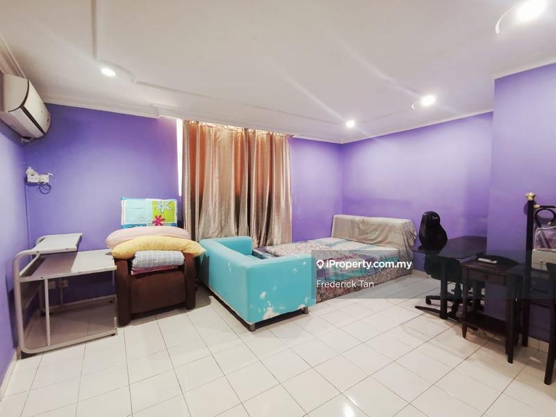 Rumah Berangkai 1.5 Tingkat untuk Dijual di Bandar Sri Damansara SD 12, Bandar Sri Damansara oleh Frederick Tan - iProperty.com.my