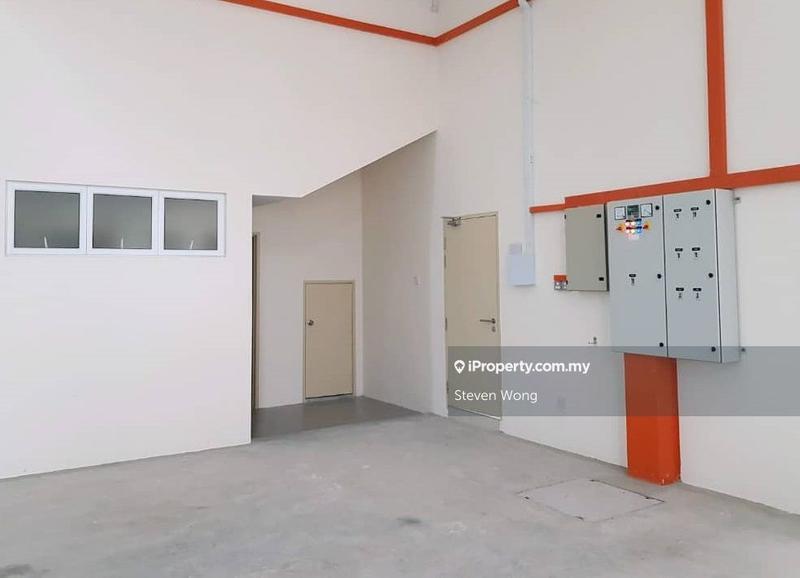 Semi-D Factory for Sale in Hi-Tech Industrial Park, Semenyih by Steven Wong - iProperty.com.my