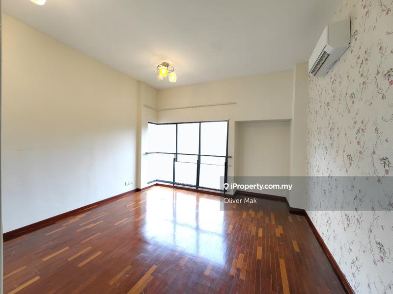 3-storey Terraced House for Sale in Taman Esplanad, Bukit Jalil by Oliver Mak - iProperty.com.my