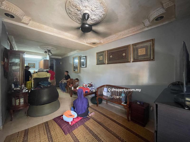 For Sale - Gugusan Semarak