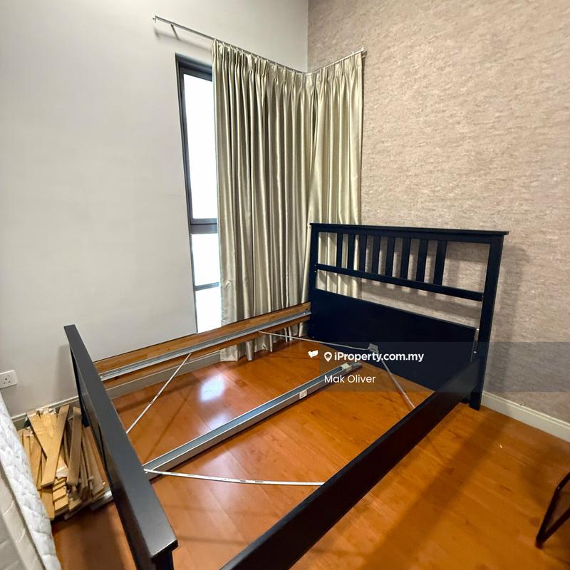 Condominium for Rent in KM1 East by Oliver Mak - Bedroom - iProperty.com.my