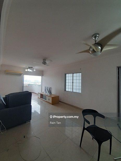 Condominium for Sale in Amadesa Resort Condominium by Rain Tan - iProperty.com.my