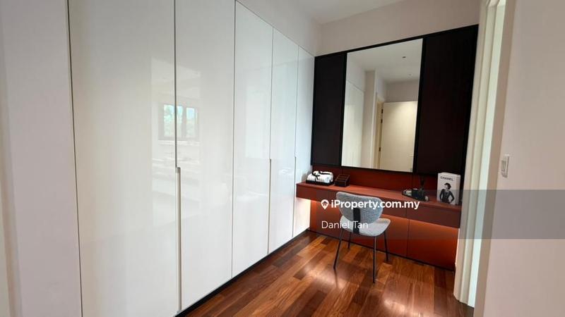 For Sale - Sastra U-Thant