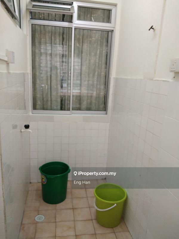 Rumah Pangsa untuk Dijual di Kuchai Entrepreneurs Park oleh Eng Han - iProperty.com.my