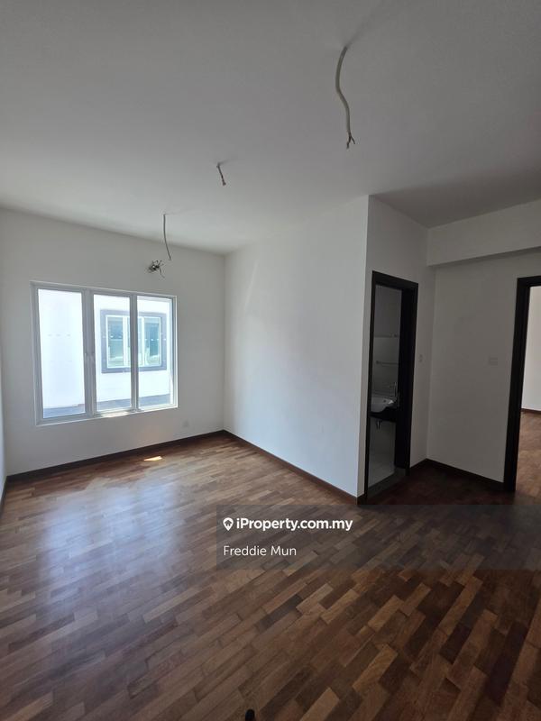 Semi-Detached House for Sale in Taman Equine, Seri Kembangan by Freddie Mun - iProperty.com.my