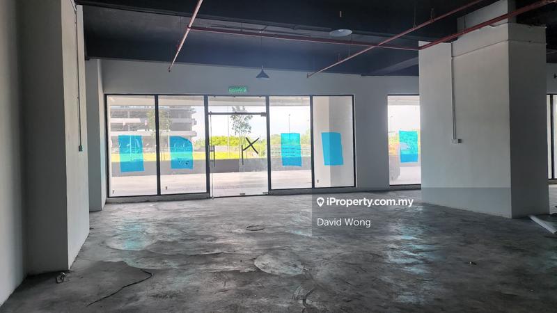 For Rent - Country Height. The Louvre Kajang. Selangor