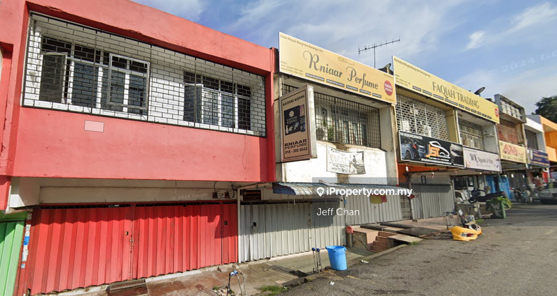 For Sale - TAMAN SRI GOMBAK | FREEHOLD | 2 STOREY SHOP LOT | TENANTED