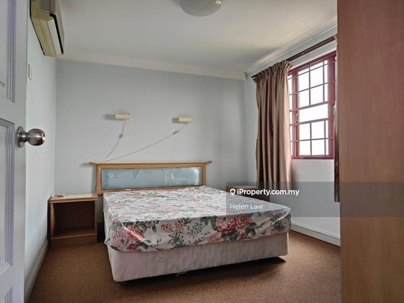 Kondominium untuk Dijual di The Golden Coast oleh Helen Law - iProperty.com.my