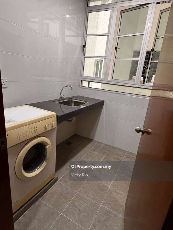 Condominium for Sale in Suasana Sentral Condominiums by Vicky Rio - iProperty.com.my