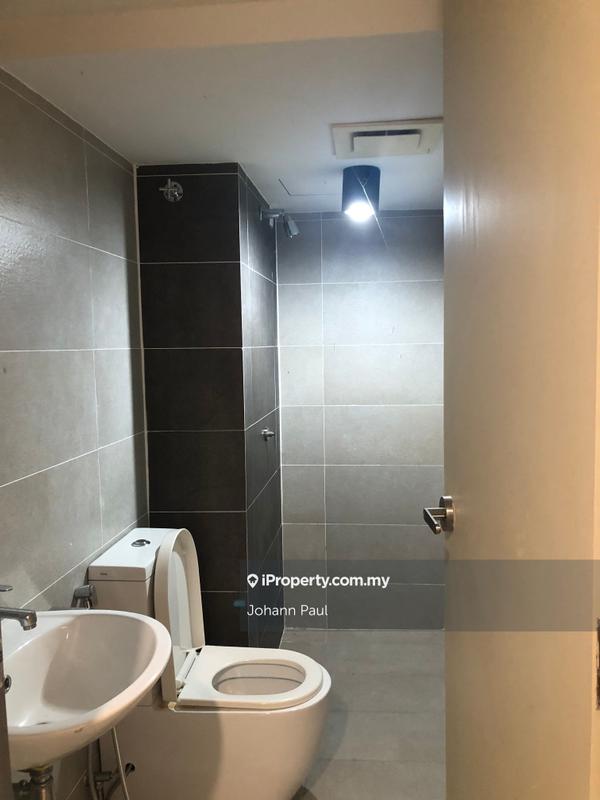 Service Residence for Sale in Pinnacle Petaling Jaya by Johann Paul Gregory - iProperty.com.my
