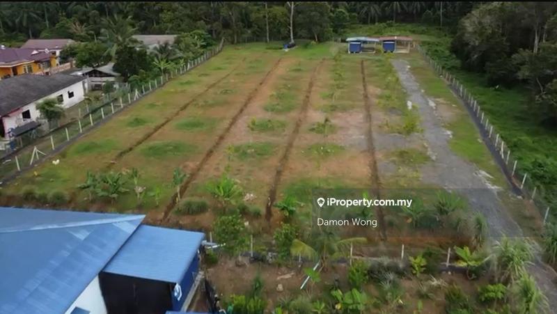 For Sale - 1.89 acres agriculture with cabins