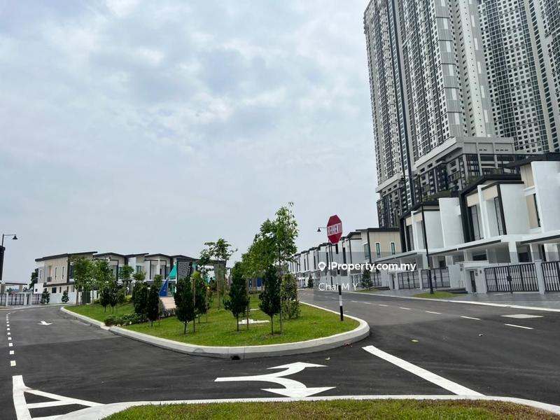 Rumah Berangkai 2 Tingkat untuk Dijual di Bandar Kinrara Seksyen 8, Bandar Kinrara oleh Chai M Y - iProperty.com.my