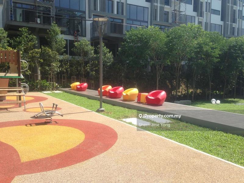 Rumah Berangkai 3.5 Tingkat untuk Dijual di Desa Parkcity, Kuala Lumpur oleh Shermaine Yong - iProperty.com.my