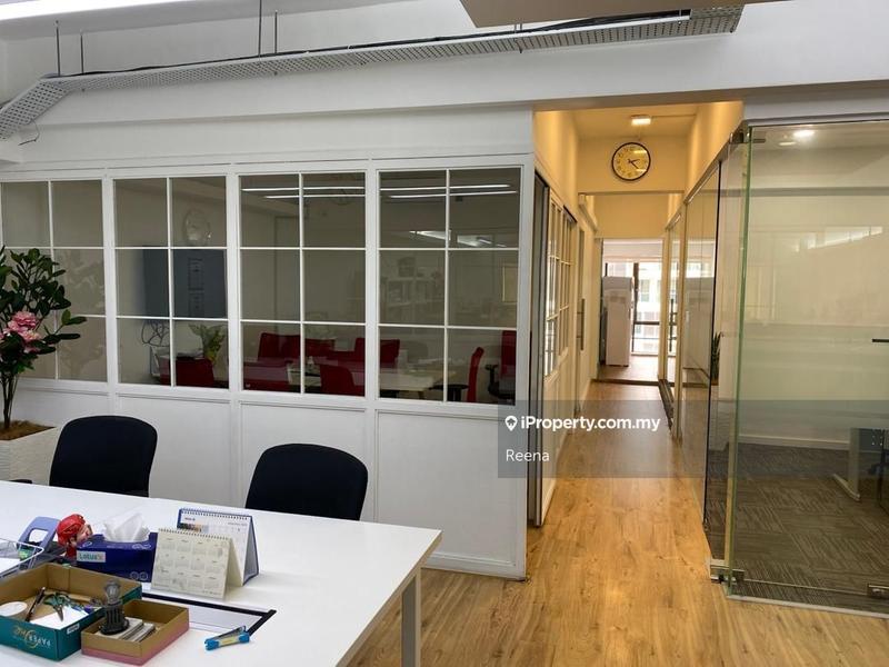 For Rent - Plaza Damas