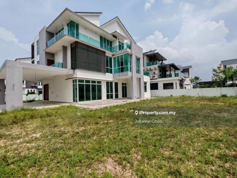 Bungalow House for Sale in Taman Lembah Permai, Bukit Mertajam by Julianne Choo - iProperty.com.my