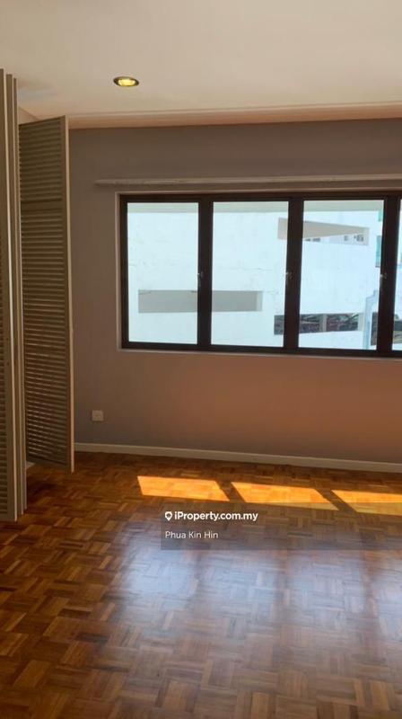 For Rent - Merak Kayangan Court