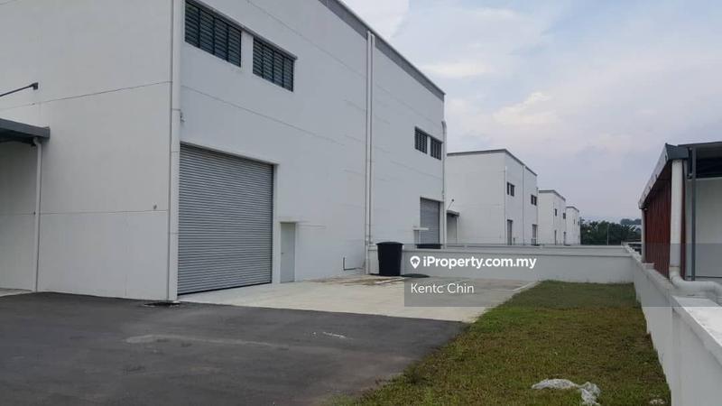 Semi-D Factory for Sale in Beranang Indutrial Park, Perindustrian SIS 228, Beranang by Kentc Chin - iProperty.com.my