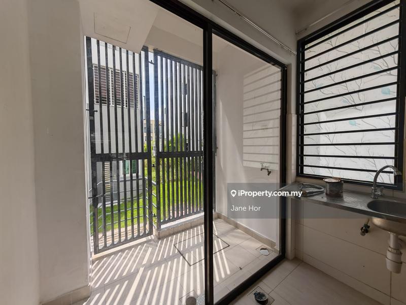 Townhouse for Sale in Puchong, Selangor by Jane Hor - iProperty.com.my