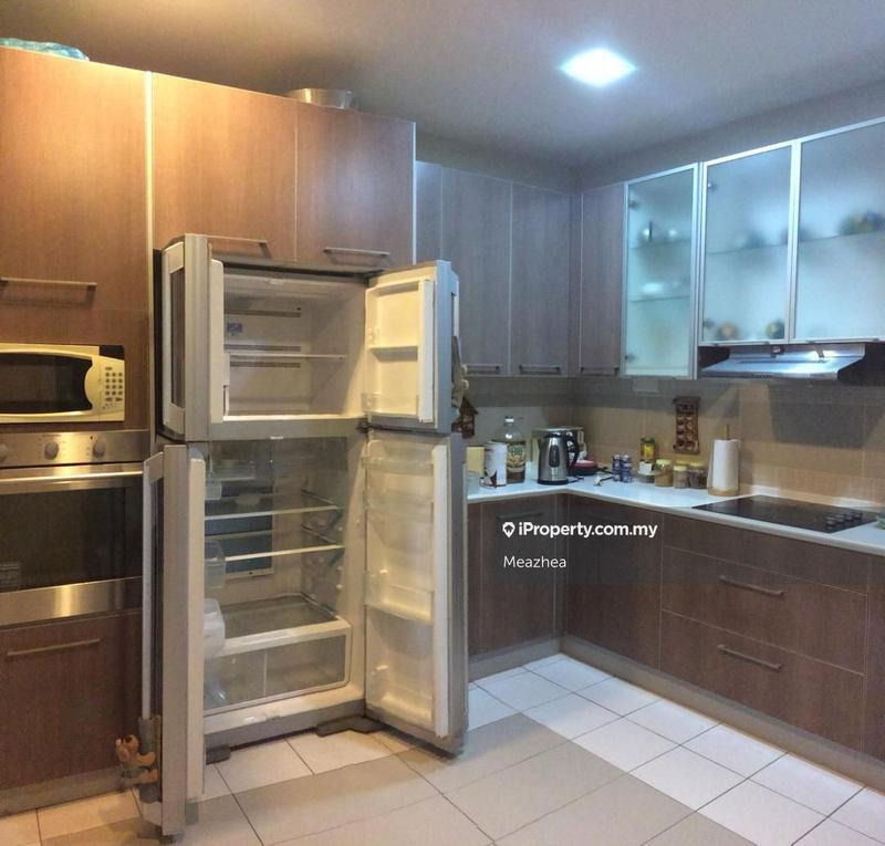 For Sale - Kiaramas Cendana