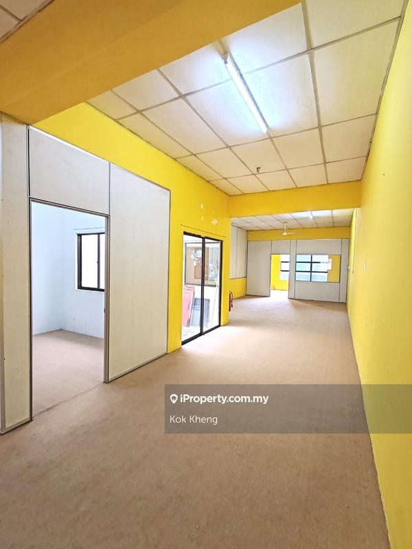 For Rent - Shop office with partition for Rent