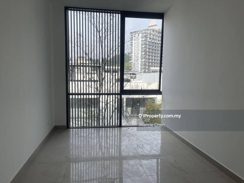 Rumah Berangkai 3.5 Tingkat untuk Dijual di wgzwf, Damansara Perdana oleh Joanne Chen - iProperty.com.my