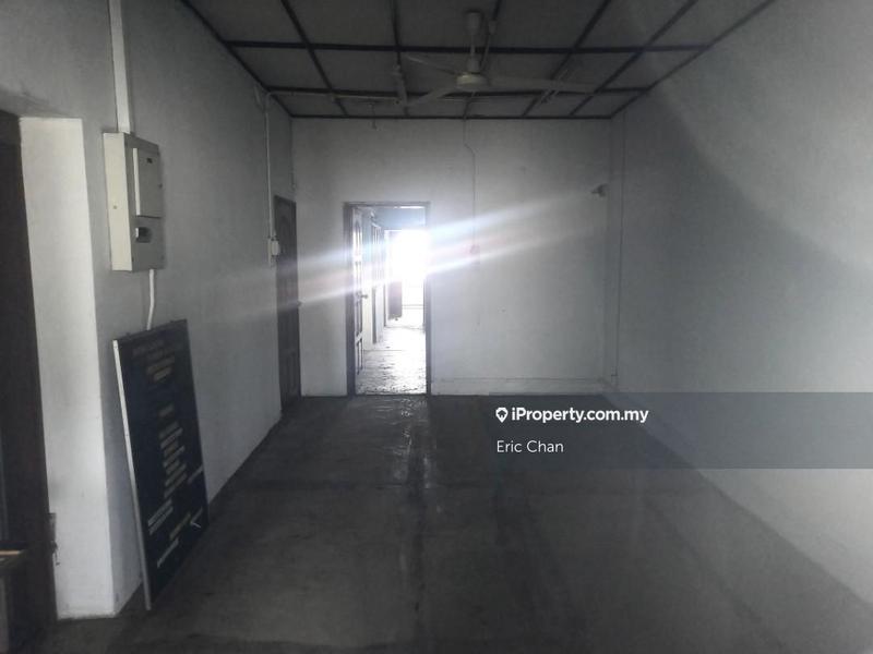 Shop / Office for Rent in kajang, Kajang by Eric Chan - iProperty.com.my