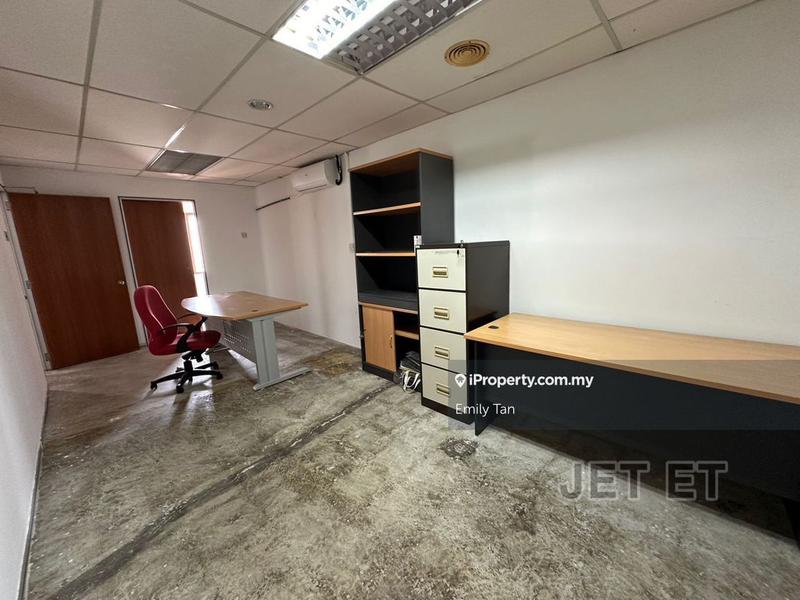 Shop-Office for Rent in Bandar Bukit Tinggi, Klang by Emily Tan - iProperty.com.my