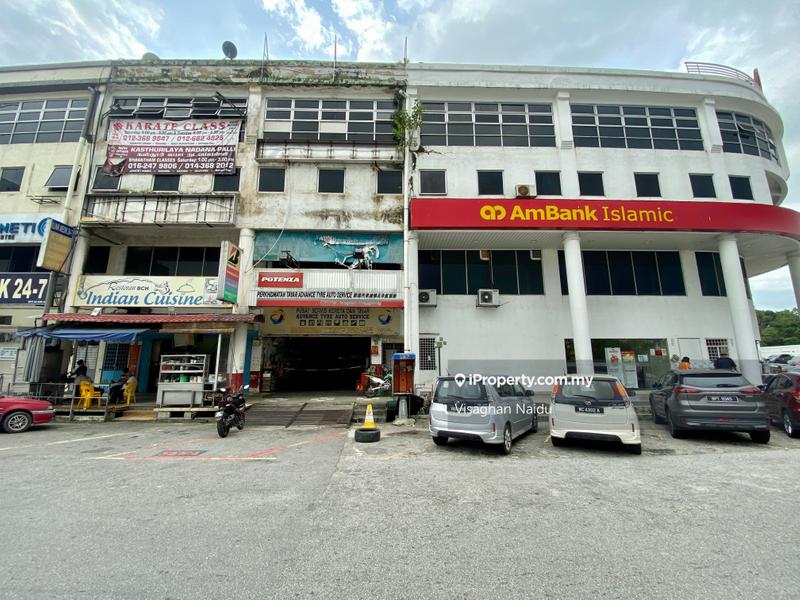 Kedai-Pejabat untuk Dijual di Bandar Country Homes Kota Emerald Rawang, Rawang oleh Visaghan Naidu - iProperty.com.my