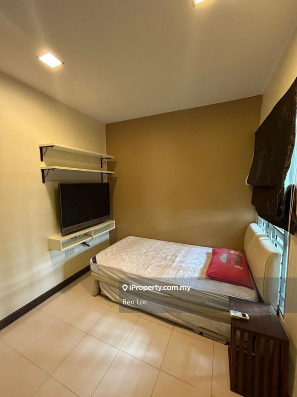 For Sale - Metropolitan Square