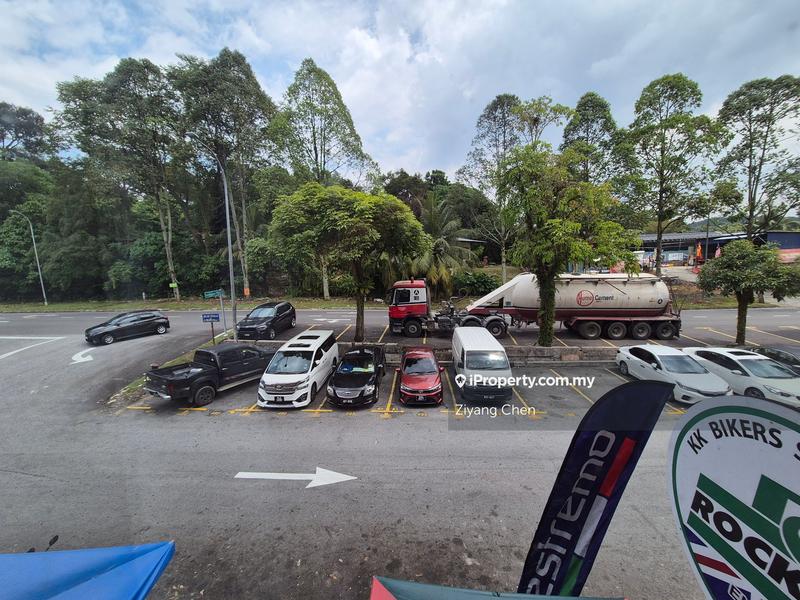 Shop / Office untuk Dijual di Taman Subang Perdana, Sungai Buloh oleh Ziyang Chen - iProperty.com.my