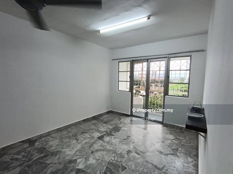 For Sale - Genting Court Condominium