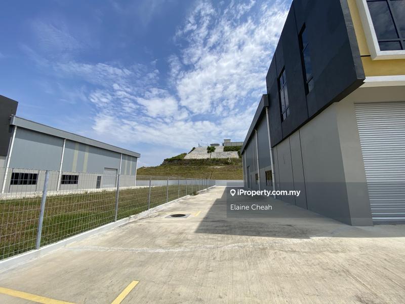 Semi-D Kilang untuk Disewa di Eco Business Park V, Puncak Alam oleh Elaine Cheah - iProperty.com.my