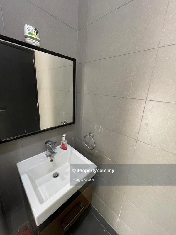 Rumah Berkembar untuk Dijual di Beverly Heights, Tijani Ukay, Twin Palms, Ampang oleh Hugo Gooi - iProperty.com.my