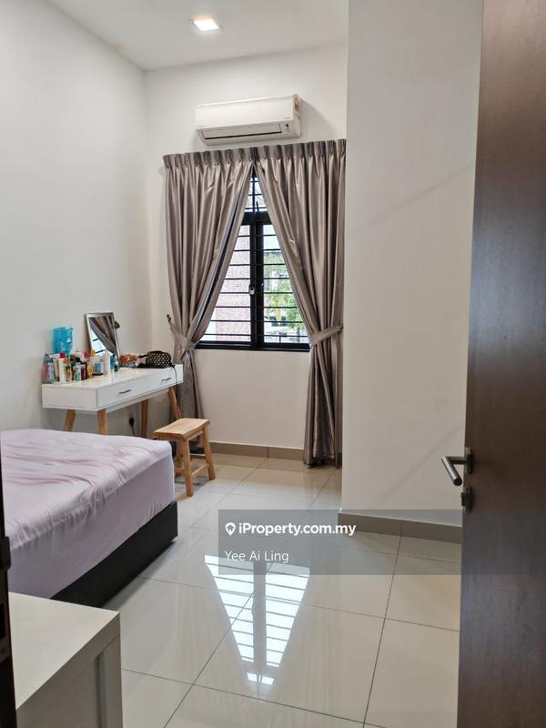 Rumah Berangkai 2 Tingkat untuk Dijual di Bandar Rimbayu, Telok Panglima Garang oleh Yee Ai Ling - iProperty.com.my