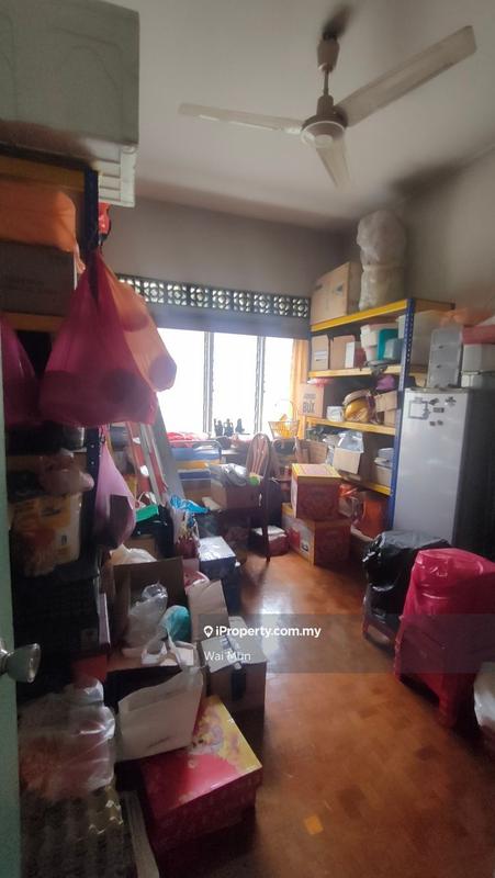 Bungalow House for Sale in Taman Million, Jalan Ipoh by Wai Mun - iProperty.com.my