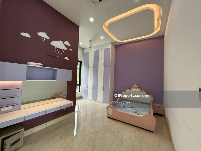 Bungalow House untuk Dijual di Country Heights Damansara, Kuala Lumpur oleh Kenny Tee - iProperty.com.my